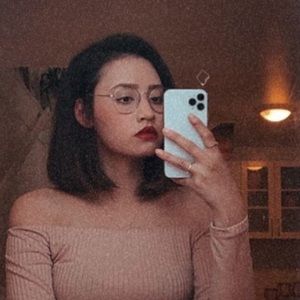 Meet your Posher, Becky